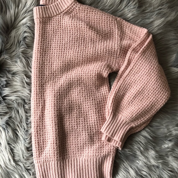 American eagle blush pink oversized sweater - Picture 2 of 5